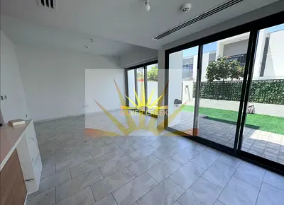 Vacant | Well Maintained | Landscaped Garden