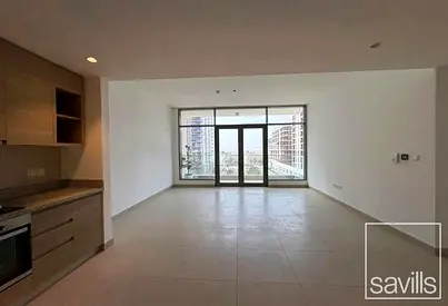 Large Layout | Available | Chiller Free