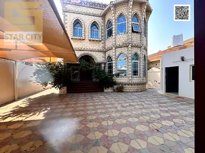 فيلا للبيع في الروضة 1 بموقع استراتيجي مميز يجمع بين الهدوء وسهولة الوصول إلى كافة الخدمات،