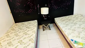 MASTER BEDROOM AVAILABLE NEAR TO MOE