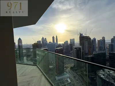 High Floor | Burj Khalifa & Canal View | Well-Lit Open Layout