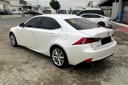 2016 Lexus IS-SERIES — фото 6