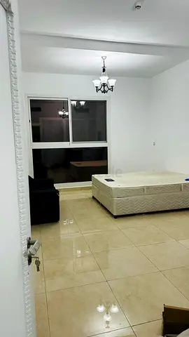 Private room available for rent in Dubai Investment park 2