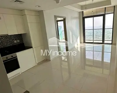READY TO MOVE | WELL-MAINTAINED | HIGH FLOOR