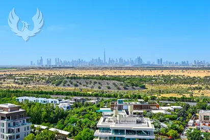 Triplex I Burj View I Upgraded I Furnished I Pool