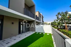 Must See | Immediate Move in | Negotiable