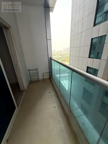 For sale, cash only. A real estate opportunity you can't miss: one bedroom and a living room in the heart of Ajman at an attractive price.