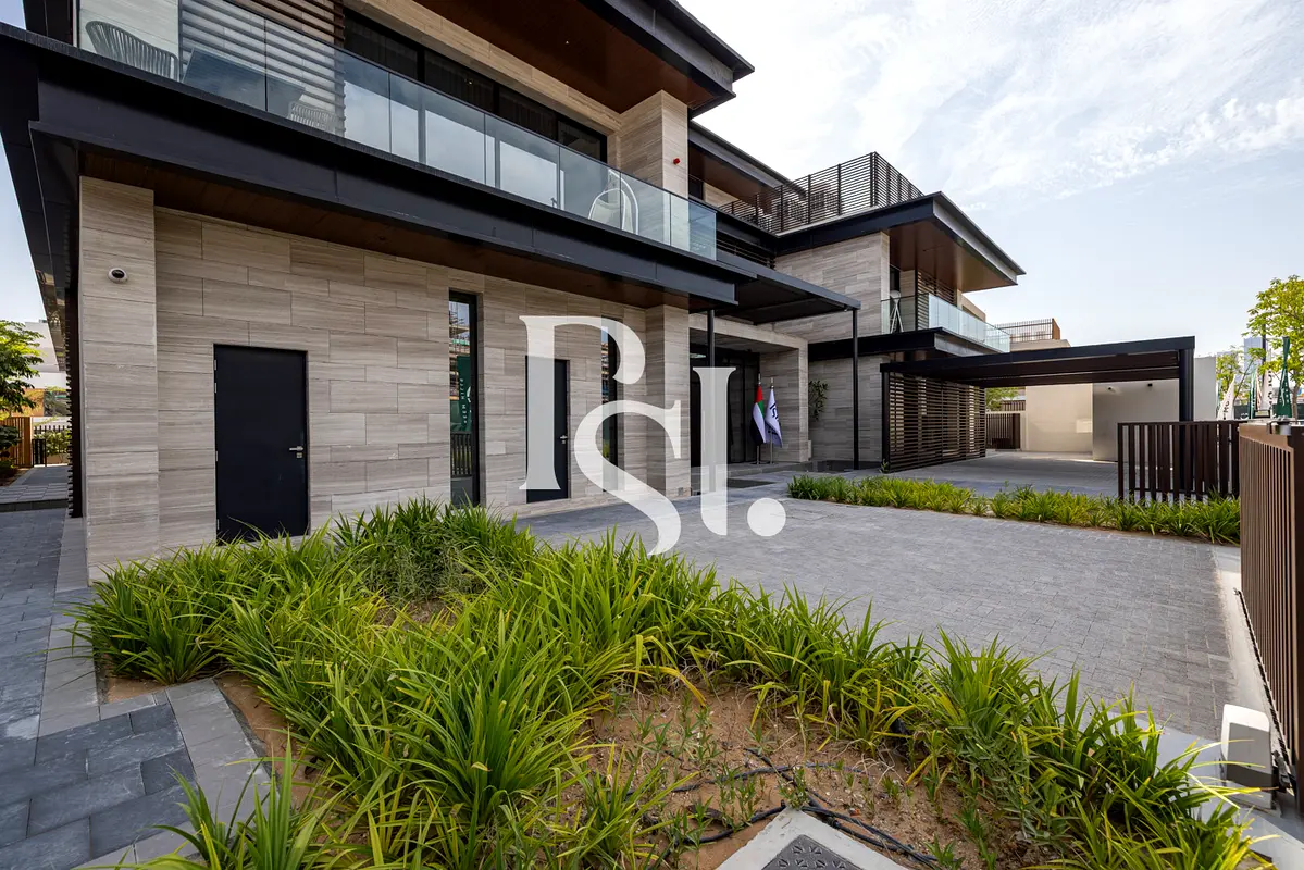 Single Row | Prima Location | Handover soon
