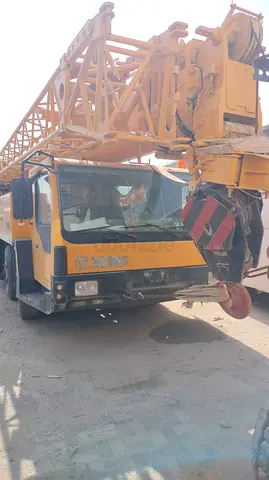 XCMG FULL HYD TRUCK MOUNTED CRANE QY50K