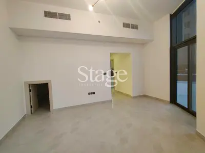 Corner 3BR | Townhouse | Prime Central Location