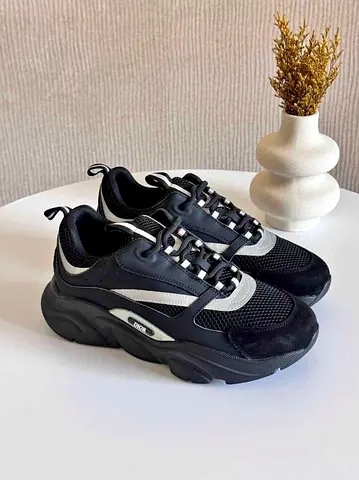 Sneakers –B22 Brand New, Never Worn (EU 41 / US Men’s 8)