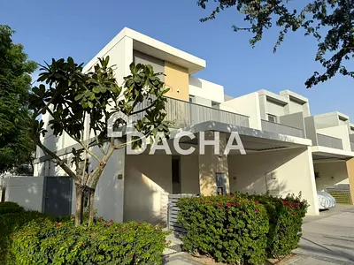 Green belt Backing | End Unit | Vacant July