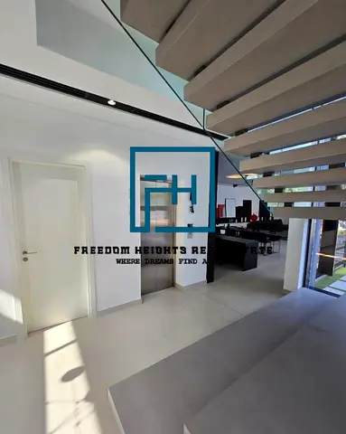 فيلا فورست سيجنيتشر 6 غرف نوم فاخرة للغاية | حمام سباحة خاص ومصعد | جي+2 | الأزالية – مسار