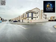 Corner villa on two streets, near the mosque. Land area 4350 sq ft. 7 master bedrooms and a roof ter