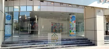 MAIN ROAD FACING-FULLY FITTED SHOP-PRIME LOCATION-NEAR DEIRA CITY CENTRE 1900 SQFT- 380K-NEAR METRO