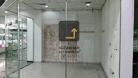🏬✨ Shop for Rent Inside a Commercial Center | Larger Space | Great Price