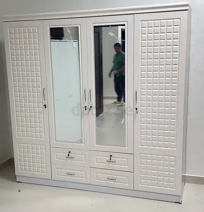 Brand New White 4-Door Wardrobe with Mirrors and Drawers
