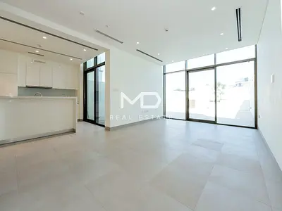 Vacant | 3BR+Maid | Near The Entrance | Type TH 3A