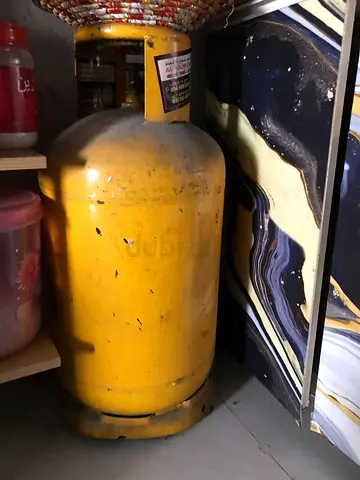 Yellow LPG Gas Cylinder - 20kg with Regulator