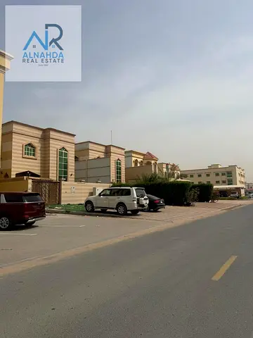 فرصة ممتازة  فيلا تجارية للإيجار في عجمان بموقع استراتيجي مناسب للشركات وللاستثمار وكذلك للعائلات