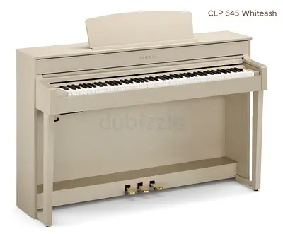 YAMAHA CLP-645 White Ash Digital Piano – Premium Clavinova with Natural Wood Touch