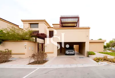 Single Row Corner | Fully Furnished |Narjis Layout