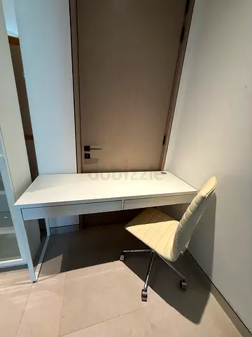 White Desk 142x50 With Chair