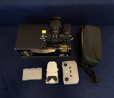 Nikon Z5 with 24-200mm (box + DJI Mini 2 drone + controller + bag) - bundled kit
