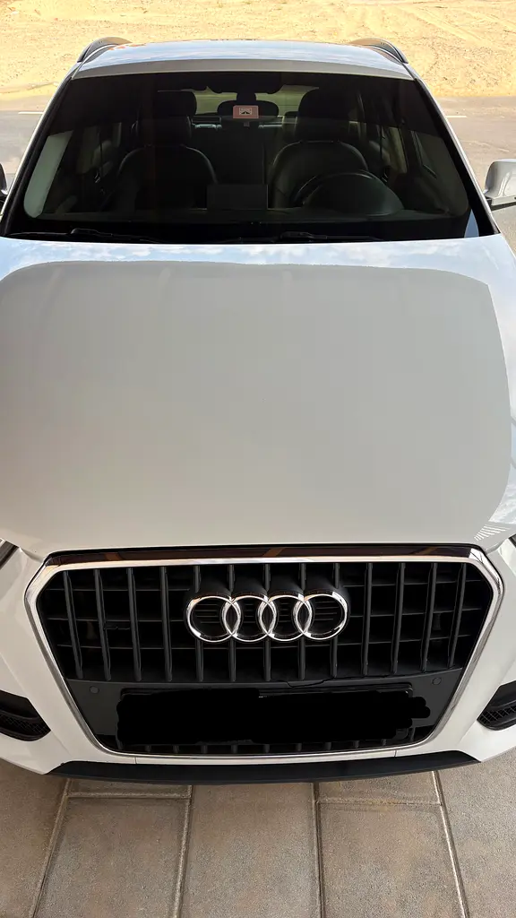 Audi Q3 2015 — photo 1 of 9