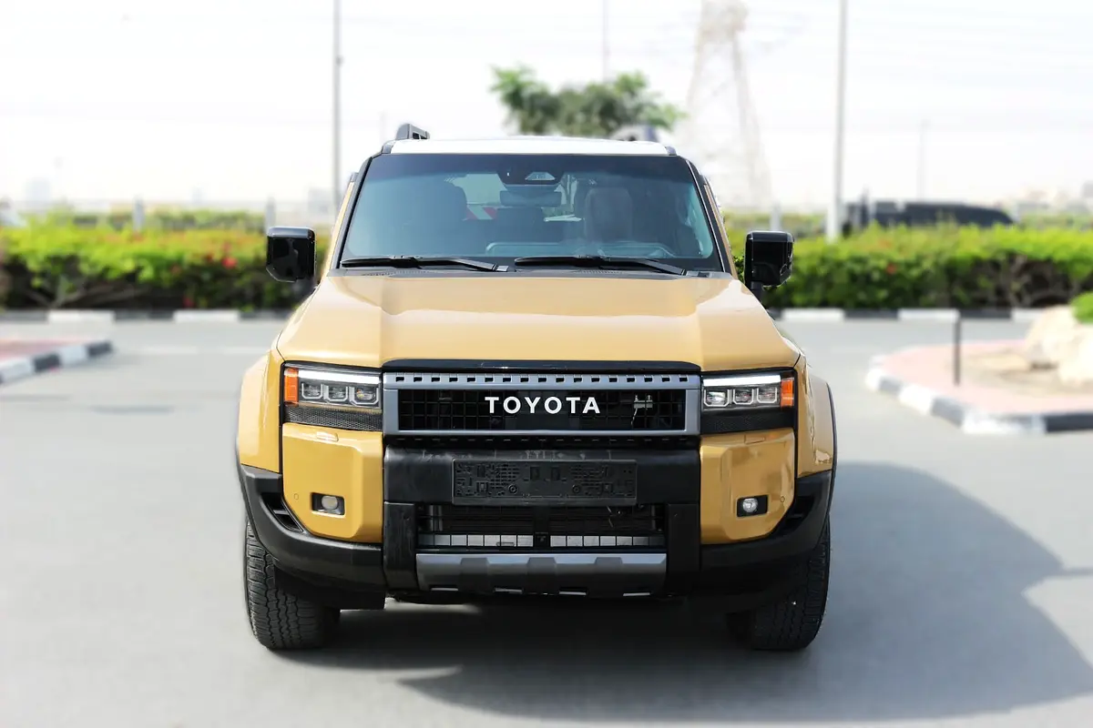 Toyota Prado 2025 — photo 1 of 12