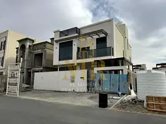 Two-story villa with a rooftop terrace, at a special price including registration and ownership fees