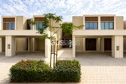 Single Row | Best Location | Golden Beach View