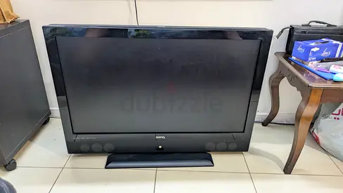 BENQ 42 LCD TV
