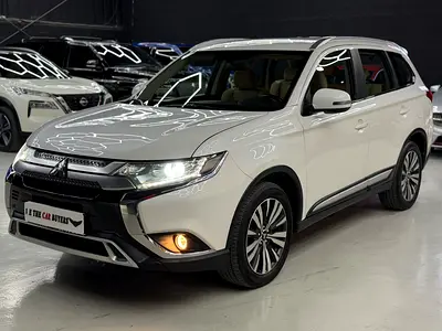 Mitsubishi Outlander GLX 2019 - GCC Specs - Well Maintained 5 seater 2.4 liters 4 cylinder