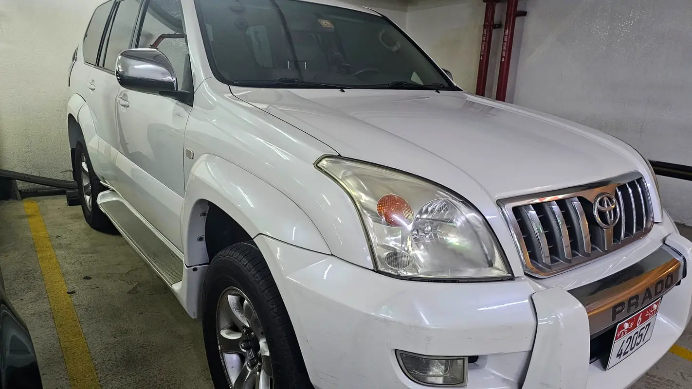 Toyota Prado 2007 — photo 1 of 8