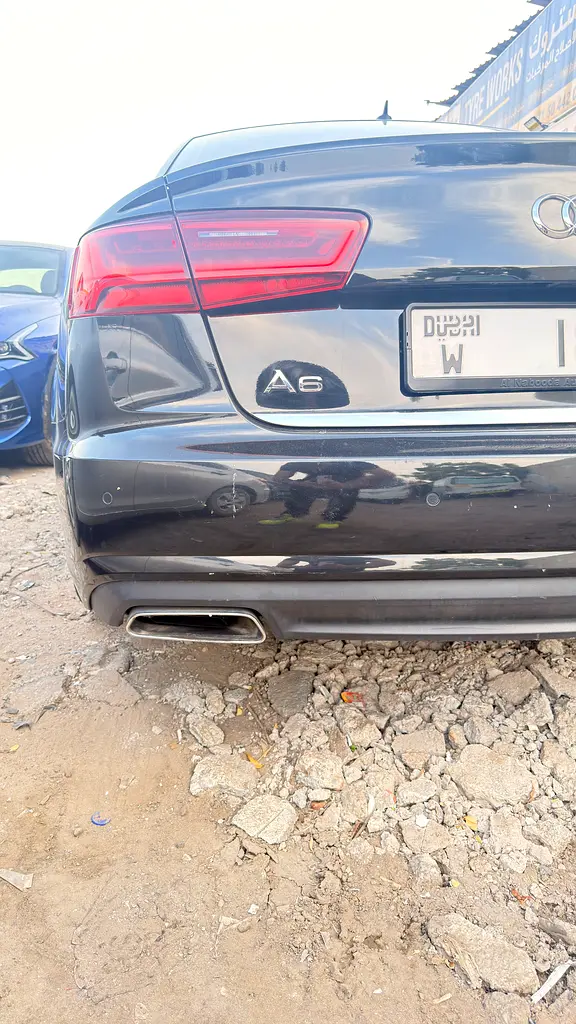 Audi A6 2016 — photo 1 of 9