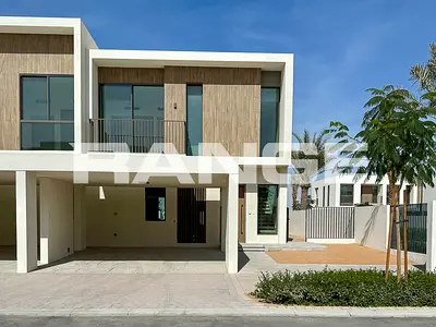 Corner Unit | Prime Location | Single Row