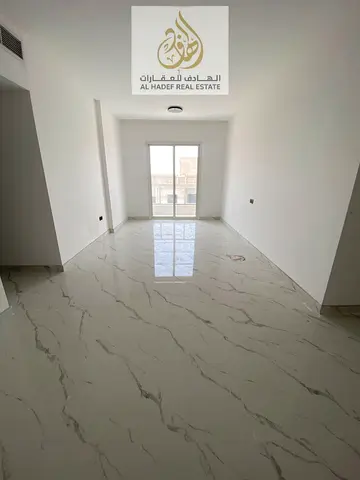 Brand new apartment, very spacious, prime location, with payment facilities