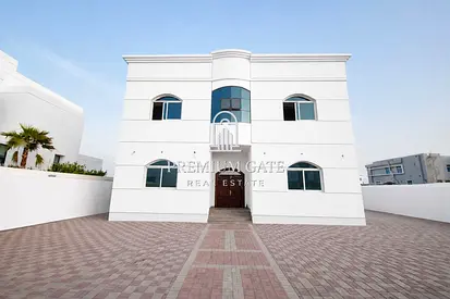 5 Bedrooms | Spacious yard | Garden | Maids
