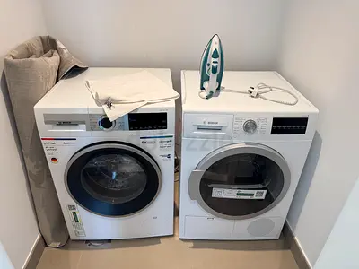 Bosch Front Load Washer and Dryer Set - Excellent Working Condition