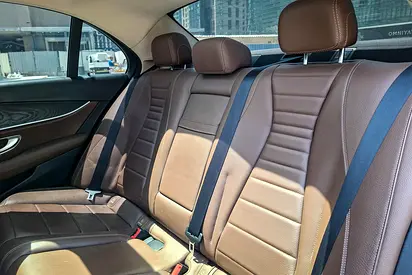 2019 Mercedes-BENZ E-CLASS 缩略图 12