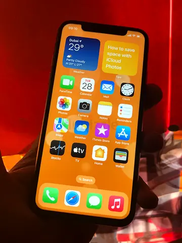 iPhone XS 64 gb storage