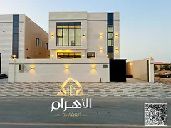 Villa with a large swimming pool, two floors, very large yard, central air conditioning, including r