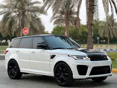 Land Rover Range Rover Sport SVR 2015 - GCC Specs - Pristine Condition