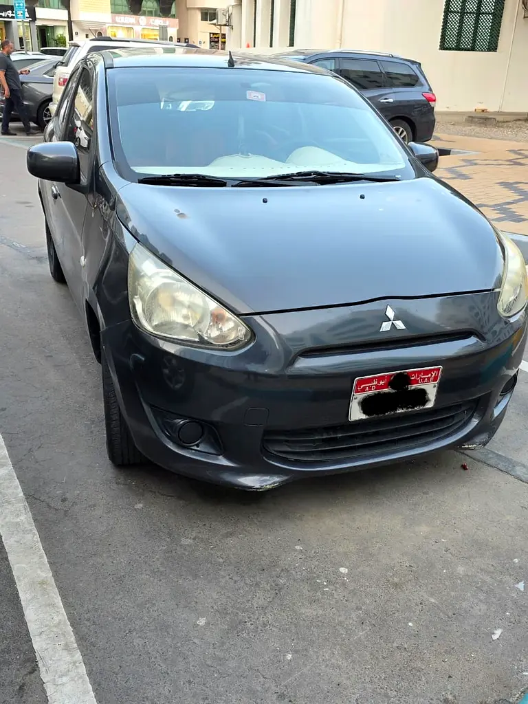 Mitsubishi Mirage 2014 — photo 1 of 13