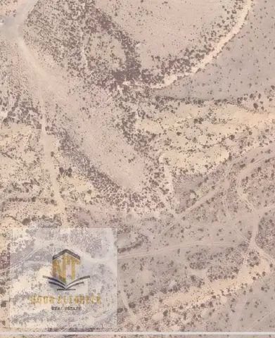 أرض للبيع بالبليدة 1 – فرصة استثمارية مميزة  المميزات: أرض زاوية على شارعين: الأول 97 متر، الثاني 36 متر المساحة الإجمالية: 2,731 قدم مربع