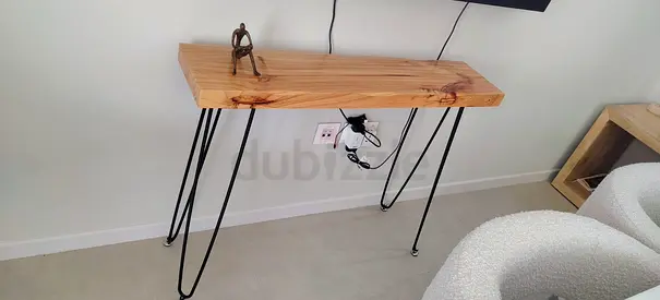 Solid Live-Edge Console Table with Metal Hairpin Legs