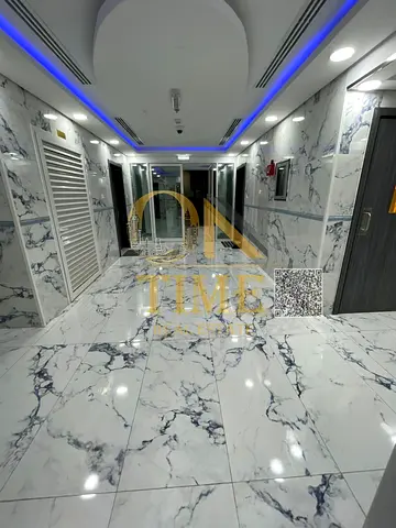 للإيجار السنوي في عجمان – الجرف 3 فرصة مميزة للسكن في شقة واسعة بموقع حيوي في الجرف 3 أمام مدرسة ودليم بارك، وقريبة من جميع الخدمات