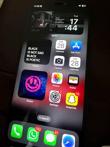 📱 iPhone XS Max – 512GB | Good Condition