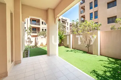 Large Garden Unit | Corner Layout | Motivated